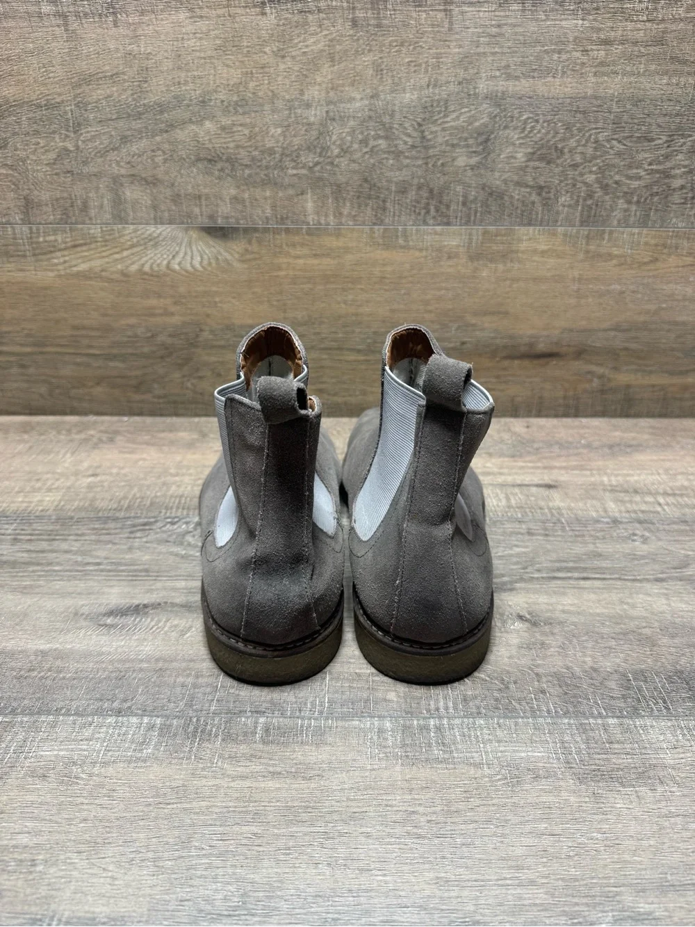 Gordon Rush Men’s Gray Suede Chukka Chelsea Boots
